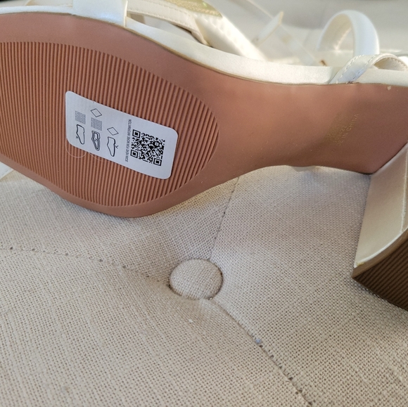 Ivory Satin Block Heels, Wide Fit - Picture 3 of 4